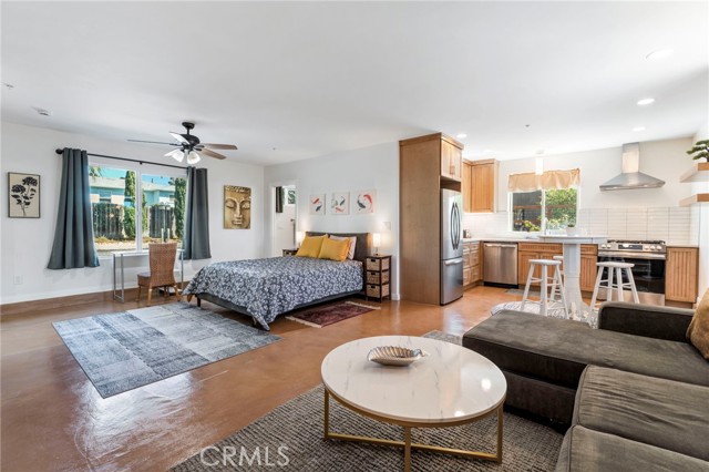 MLS #OC25240717 image #38