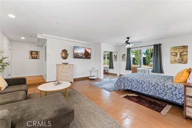 MLS #OC25240717 image #39