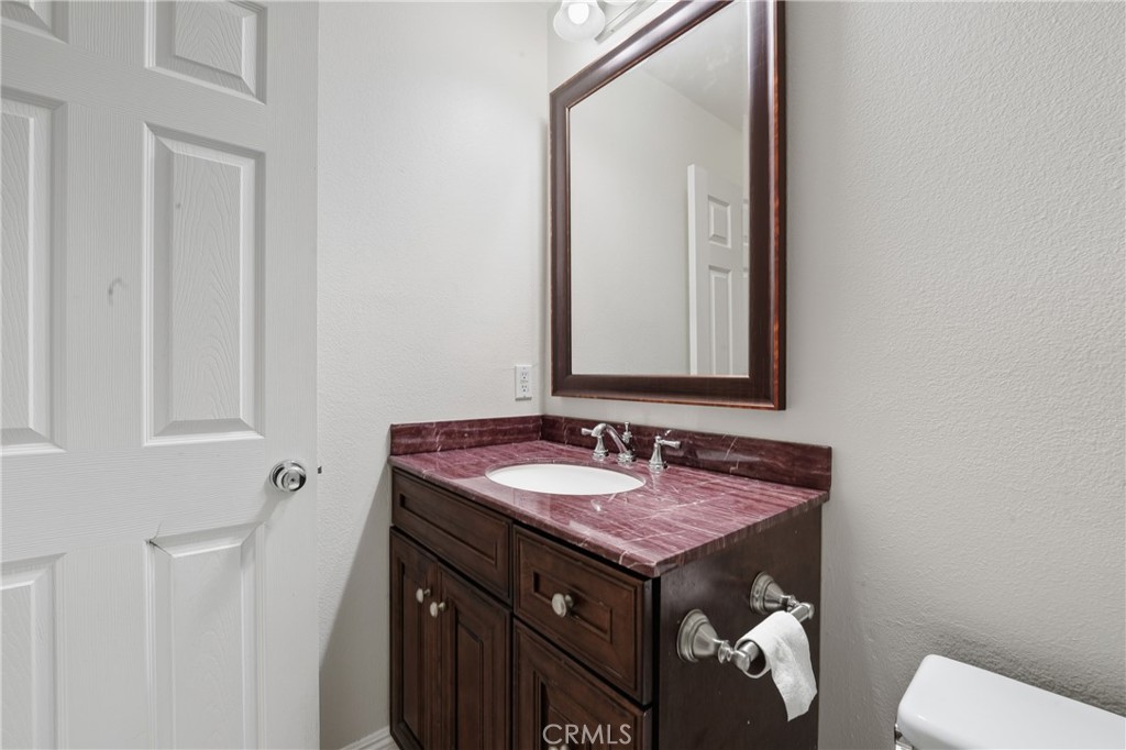 MLS #OC25240736 image #11