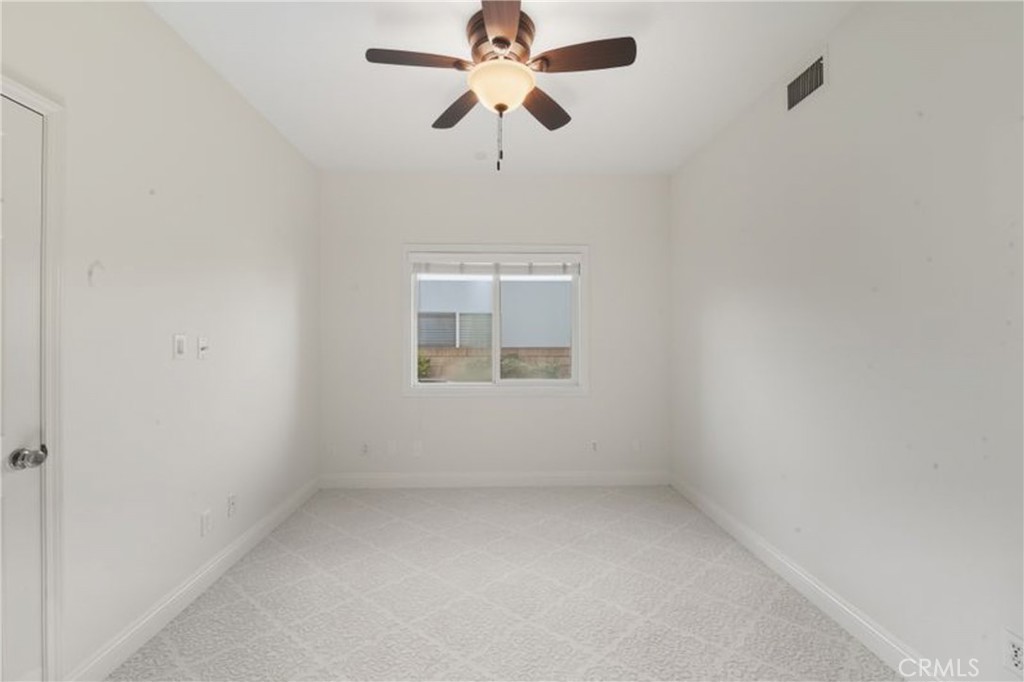 MLS #OC25240736 image #14