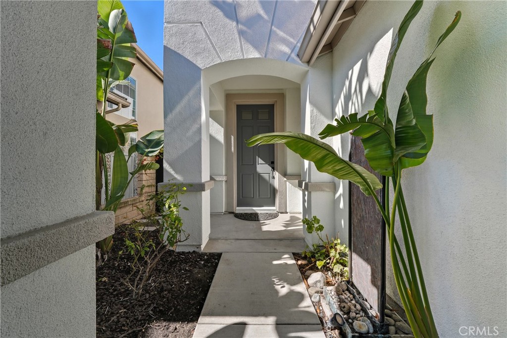 MLS #OC25240736 image #3