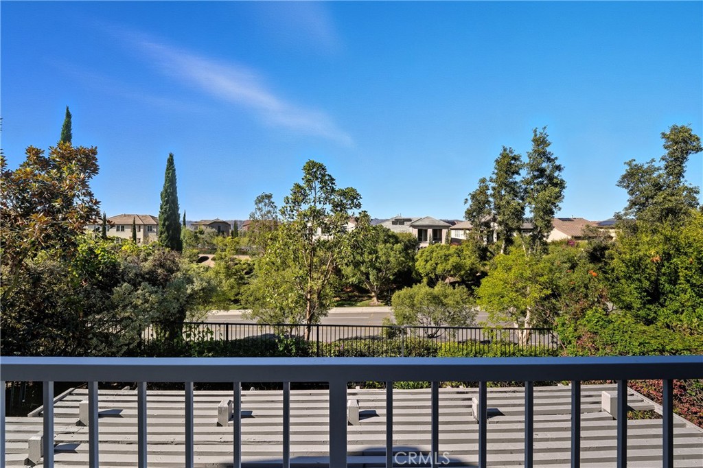 MLS #OC25240736 image #32