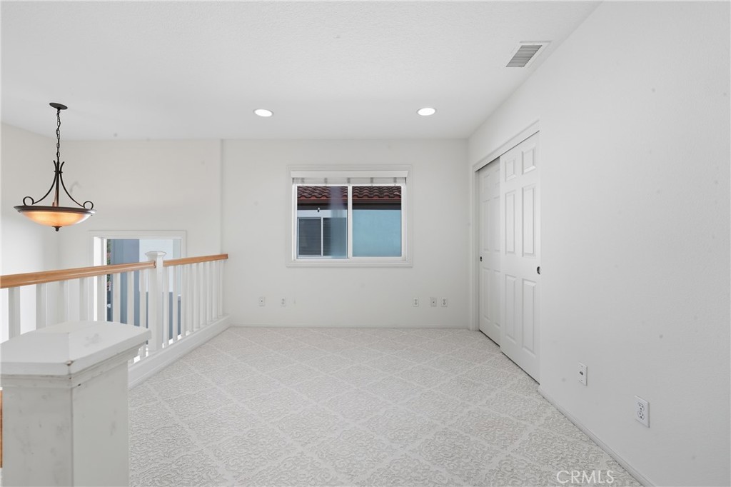 MLS #OC25240736 image #40