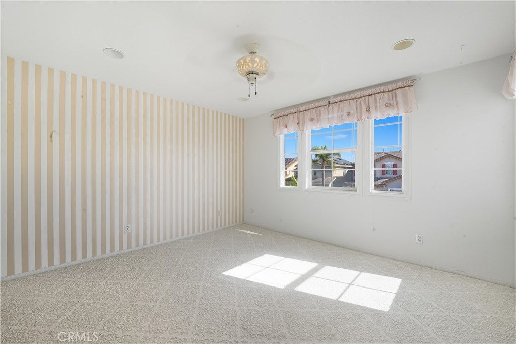 MLS #OC25240736 image #43