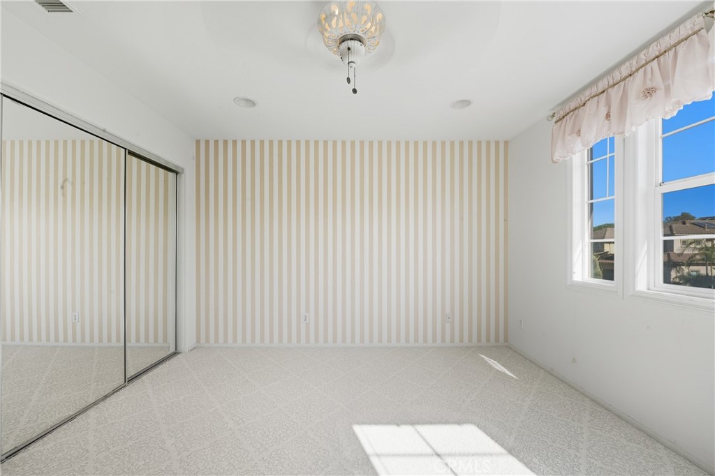 MLS #OC25240736 image #44