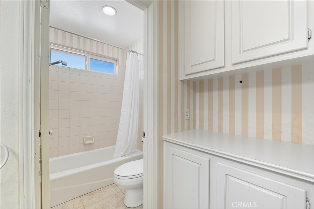 MLS #OC25240736 image #49