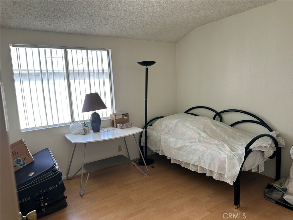 MLS #OC25240748 image #2