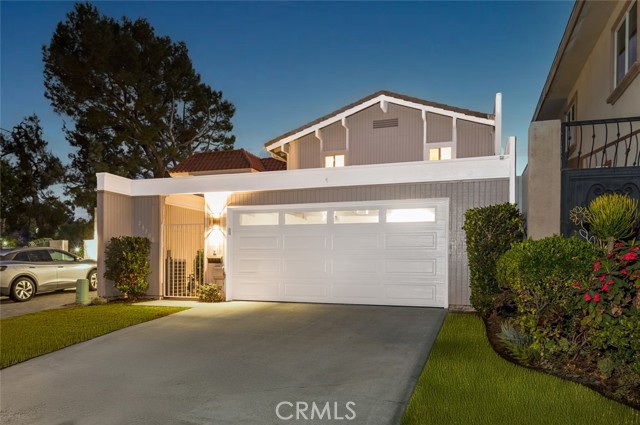 MLS #OC25240783 image #33