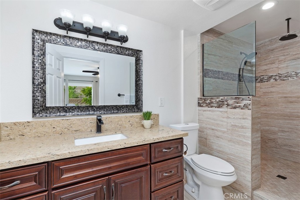 MLS #OC25240799 image #19