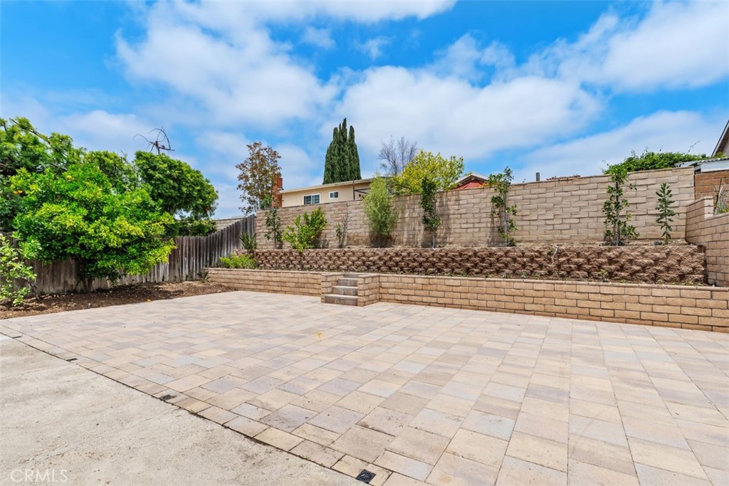 MLS #OC25240799 image #34