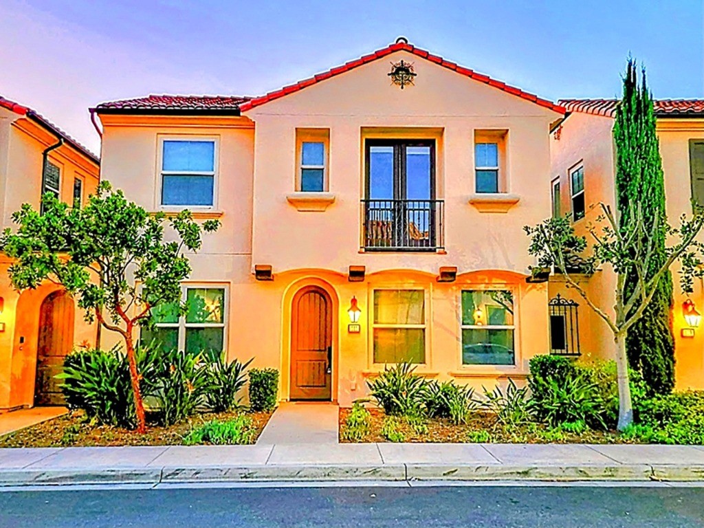 MLS #OC25240805 image #3