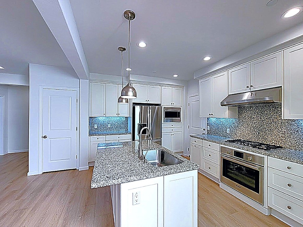 MLS #OC25240805 image #30