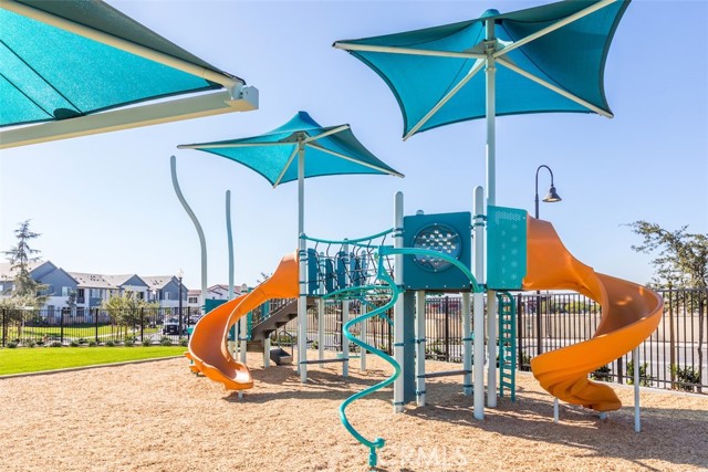 MLS #OC25240819 image #34