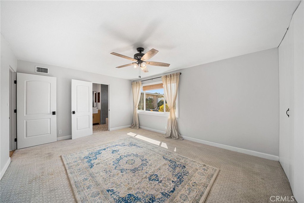 MLS #OC25240852 image #32