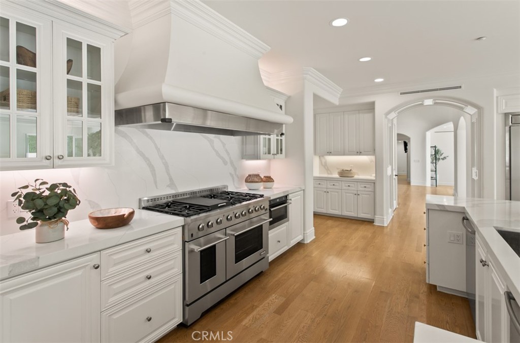 MLS #OC25240853 image #20