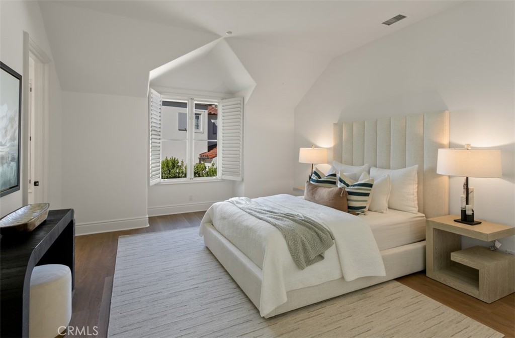 MLS #OC25240853 image #41