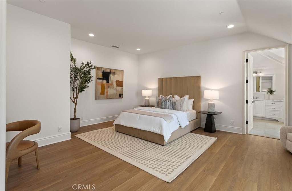 MLS #OC25240853 image #46