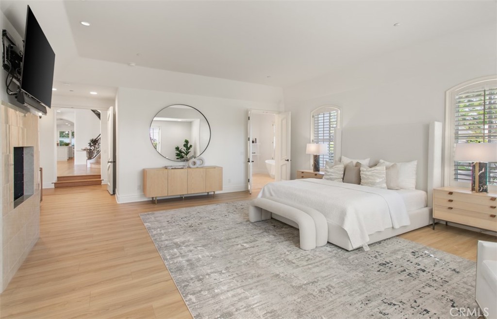 MLS #OC25240853 image #5