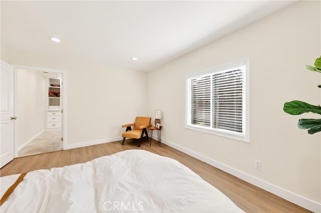 MLS #OC25240859 image #18