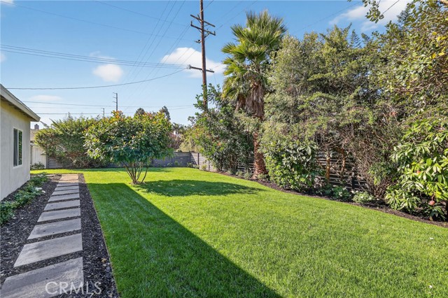 MLS #OC25240859 image #25