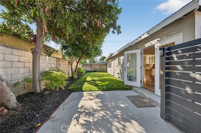 MLS #OC25240859 image #27