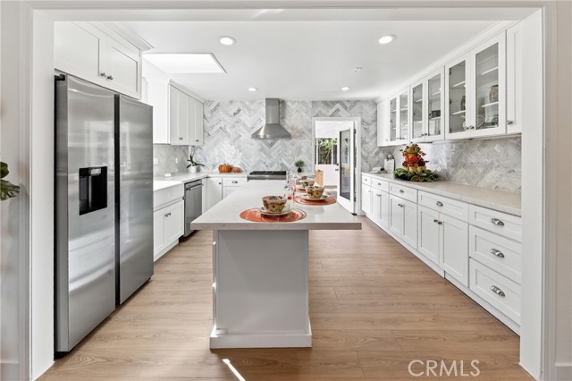 MLS #OC25240859 image #4