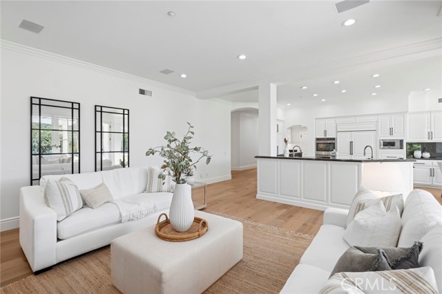 MLS #OC25240874 image #18