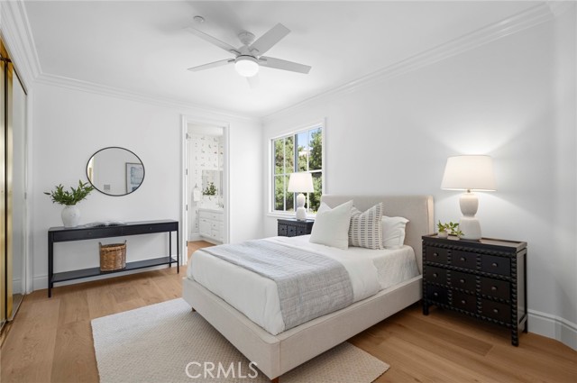 MLS #OC25240874 image #40