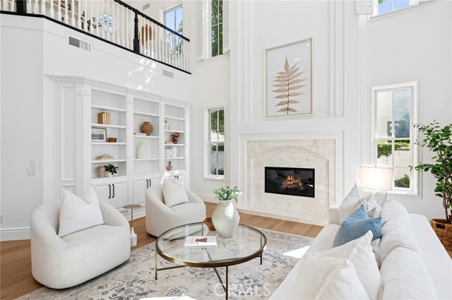 MLS #OC25240874 image #9