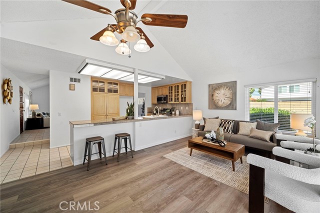 MLS #OC25240887 image #17