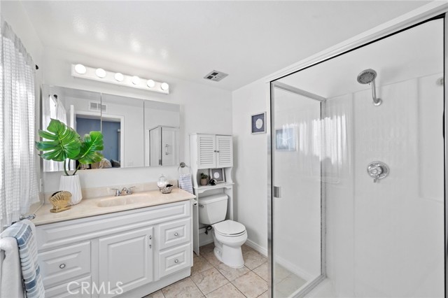 MLS #OC25240887 image #24