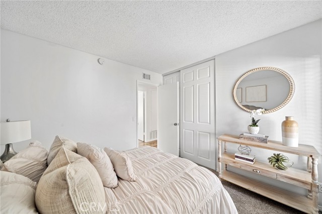 MLS #OC25240887 image #27