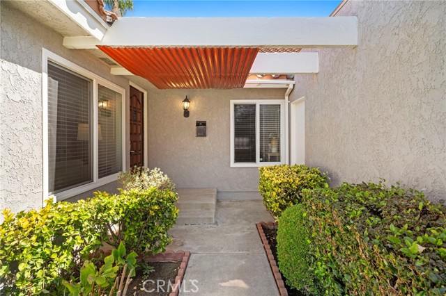 MLS #OC25240887 image #3