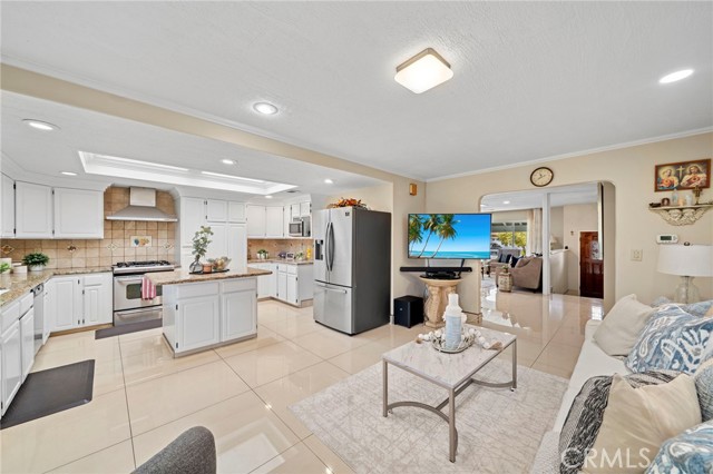 MLS #OC25240897 image #14