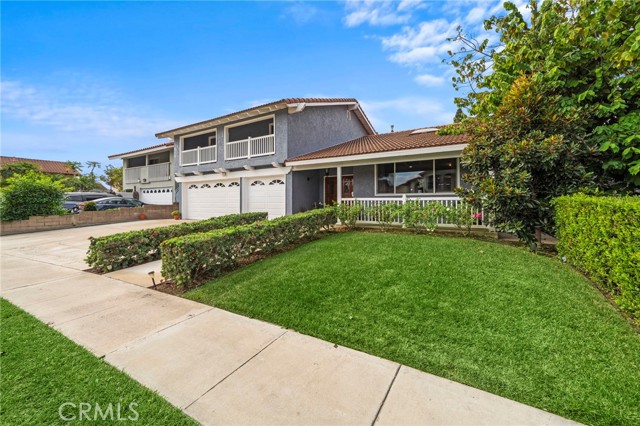 MLS #OC25240897 image #2