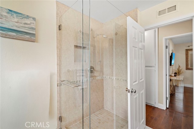 MLS #OC25240897 image #34