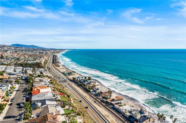 MLS #OC25240900 image #26