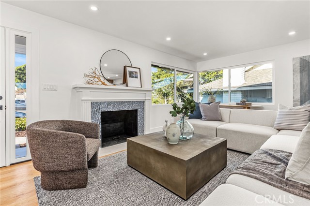 MLS #OC25240900 image #6