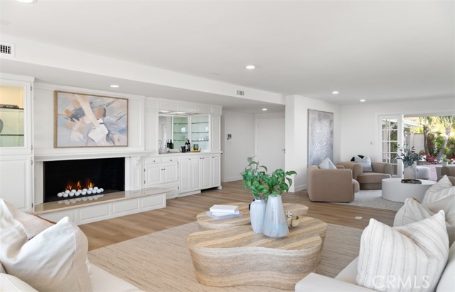 MLS #OC25240908 image #14