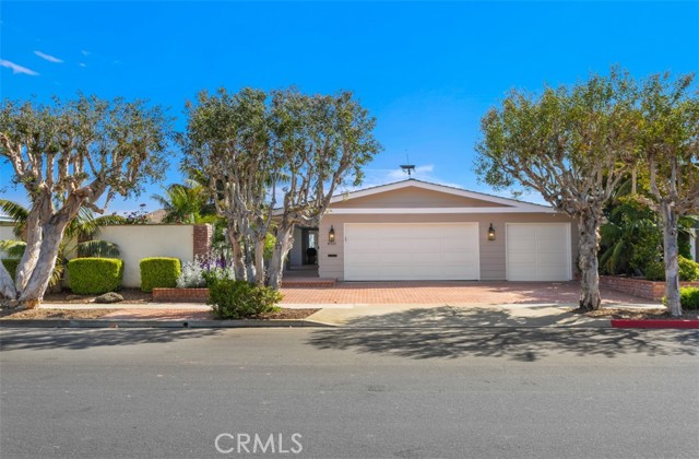 MLS #OC25240908 image #2