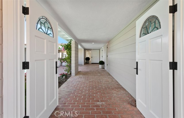 MLS #OC25240908 image #4