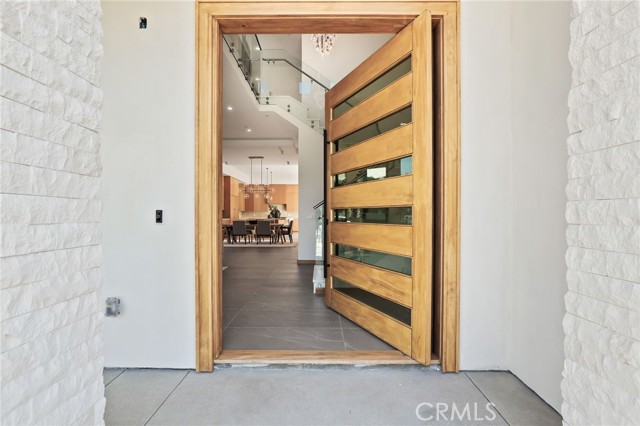 MLS #OC25240929 image #5