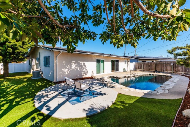 MLS #OC25240959 image #23