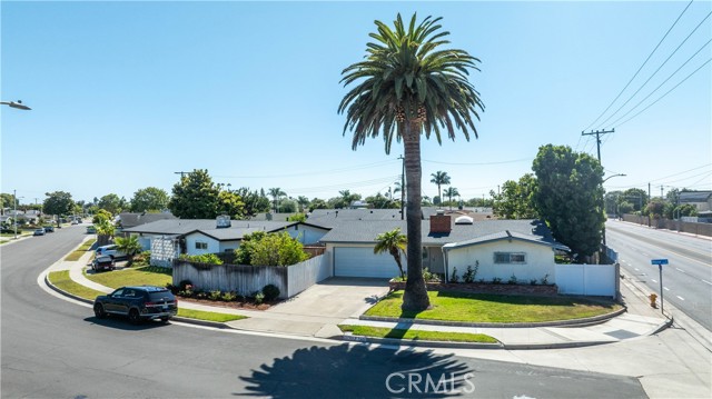 MLS #OC25240959 image #25