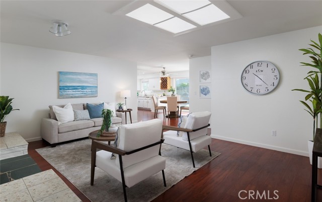 MLS #OC25240959 image #4