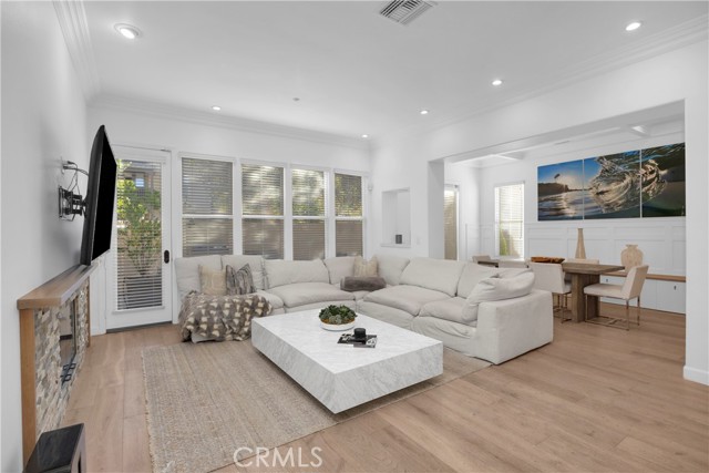 MLS #OC25241029 image #17