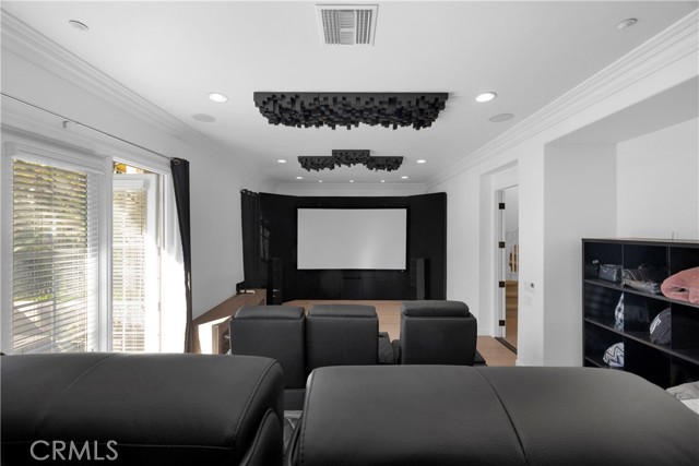 MLS #OC25241029 image #31