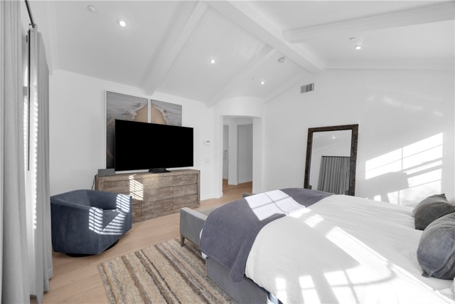 MLS #OC25241029 image #35