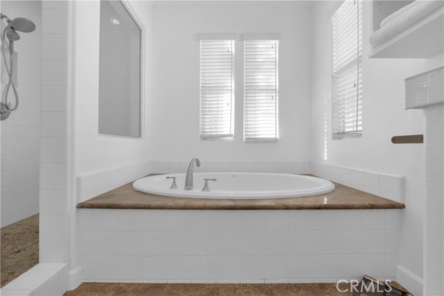 MLS #OC25241029 image #38