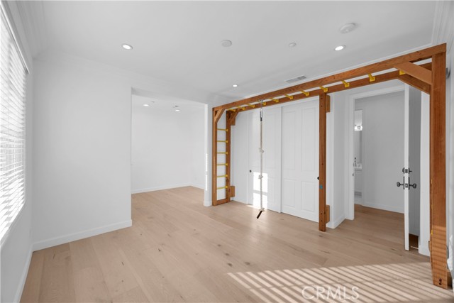 MLS #OC25241029 image #46